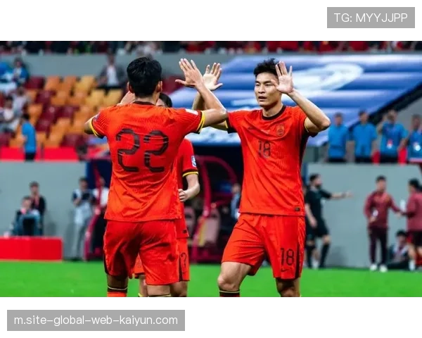 韩鹏飞冒顶导致丢球 蓉城防守端专注度遭质疑