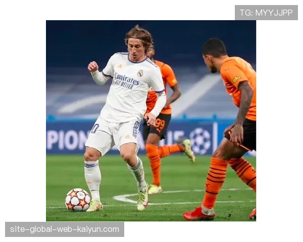 比利亚雷亚尔中场控制力提升 科梅萨尼亚补射扳平关键